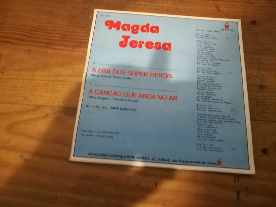 MAGDA TERESA - A Era dos Super Herois  SINGLE