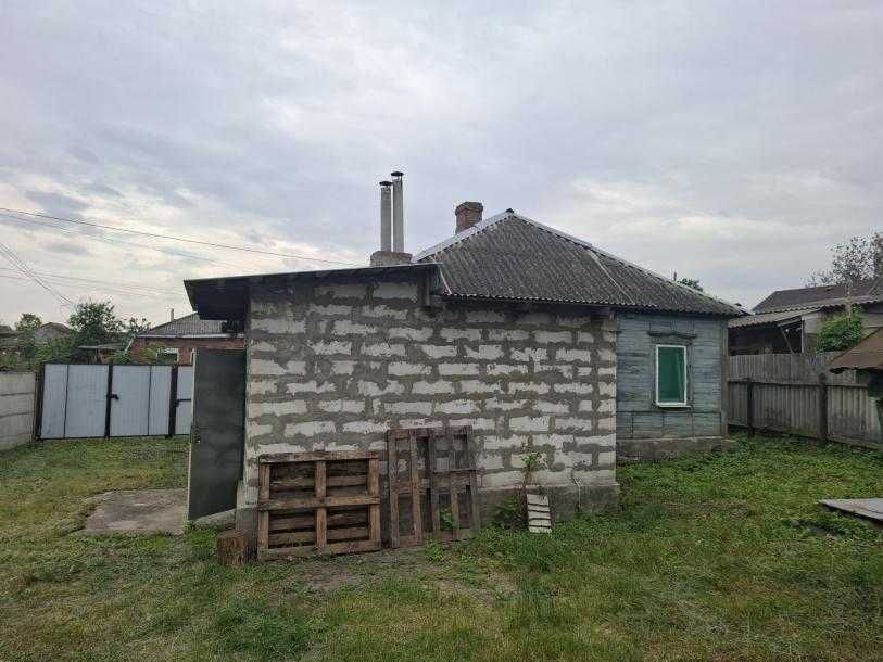 Продаж будинку у м. Дергачі