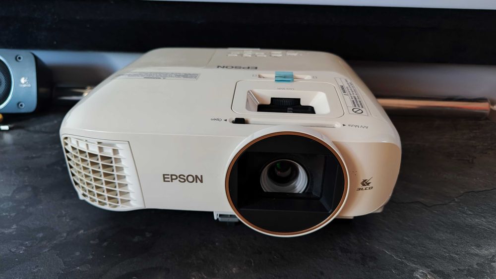 Projektor EPSON TW-5650