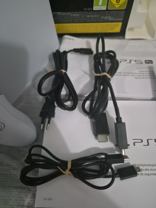 Ps5 Pro 2Tb - Aceito Ps5 antiga como parte do pagamento mais acerto monetário  - Ler anúncio