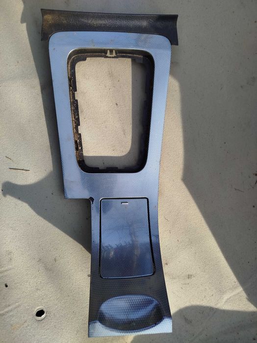 Рамка центральної консолі, тунеля Peugeot 407 Пежо