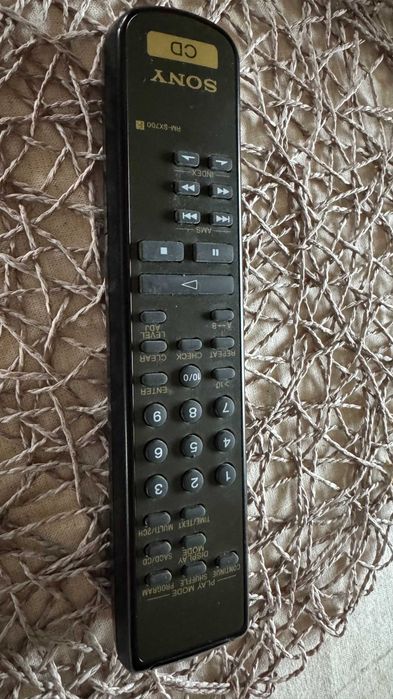 SONY SCD XA777ES odtwarzacz SACD/CD pilot, opakowanie, szampan, zakupiony w Polsce, pierwszy właściciel