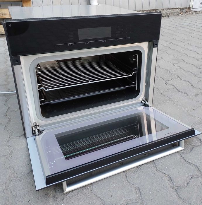 Вбудована духовка пароварка 2в1 Міле Miele DGC 5080 XL чорна термощуп