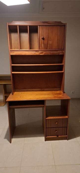 Escravaninha de madeira