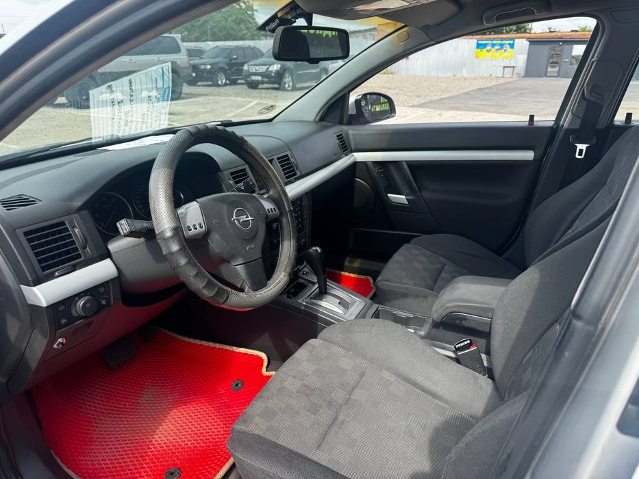 Автомобіль Opel Vectra