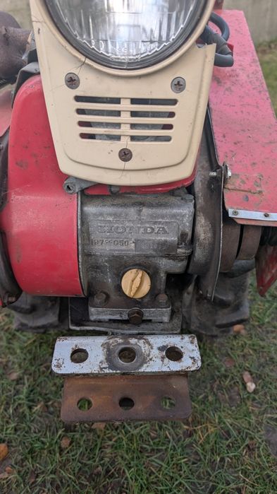 Ciągnik jednoosiowy honda f650 glebogryzarka/zamiatarka