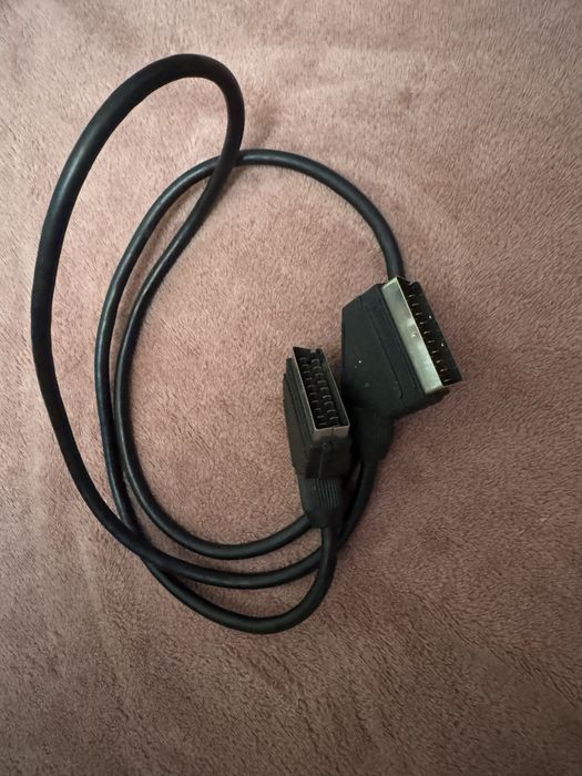 Kabel SCART zwany eurozłącze 140 cm