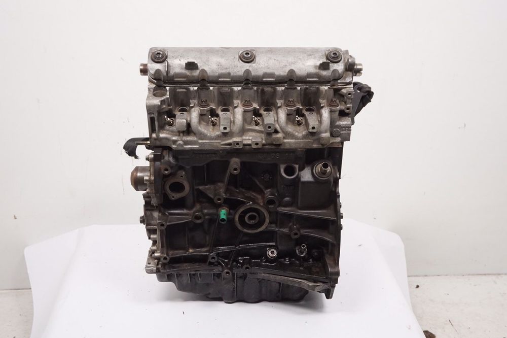 Двигун Мотор Рено трафік Опель віваро Нісан прімастар Лагуна Вольво1.9