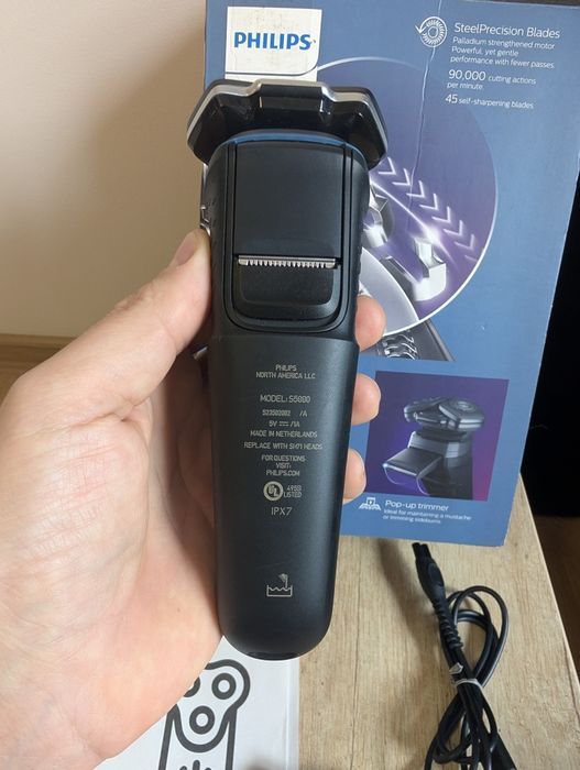 Електробритви Philips 5000 та 7000 Series ( для USA )