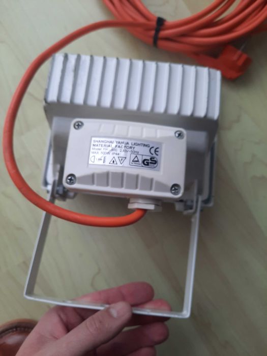 Halogen    Lampa