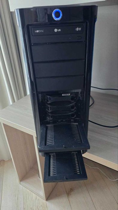 Монітор Dell UltraSharp U2412M 24″ IPS 1920×1200
