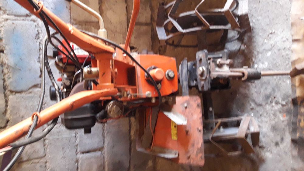 Мотоблок Zubr х31Е+фреза