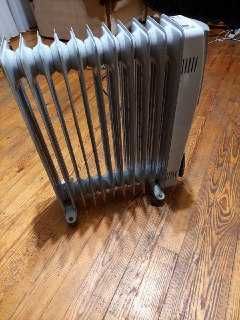 Продам маслянный обогреватель.