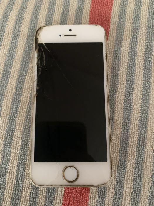 Iphone 5s 16 gb б.у,короб на запчастини