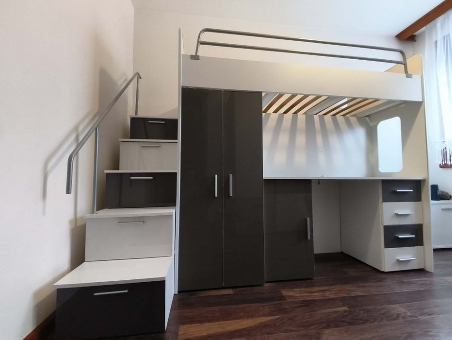 Łózko młodzieżowe piętrowe z biurkiem i szafką