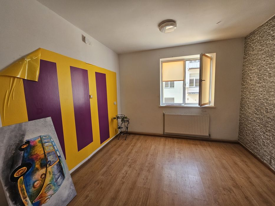 Продаж комерційного приміщення по вулиці Героїв УПА.