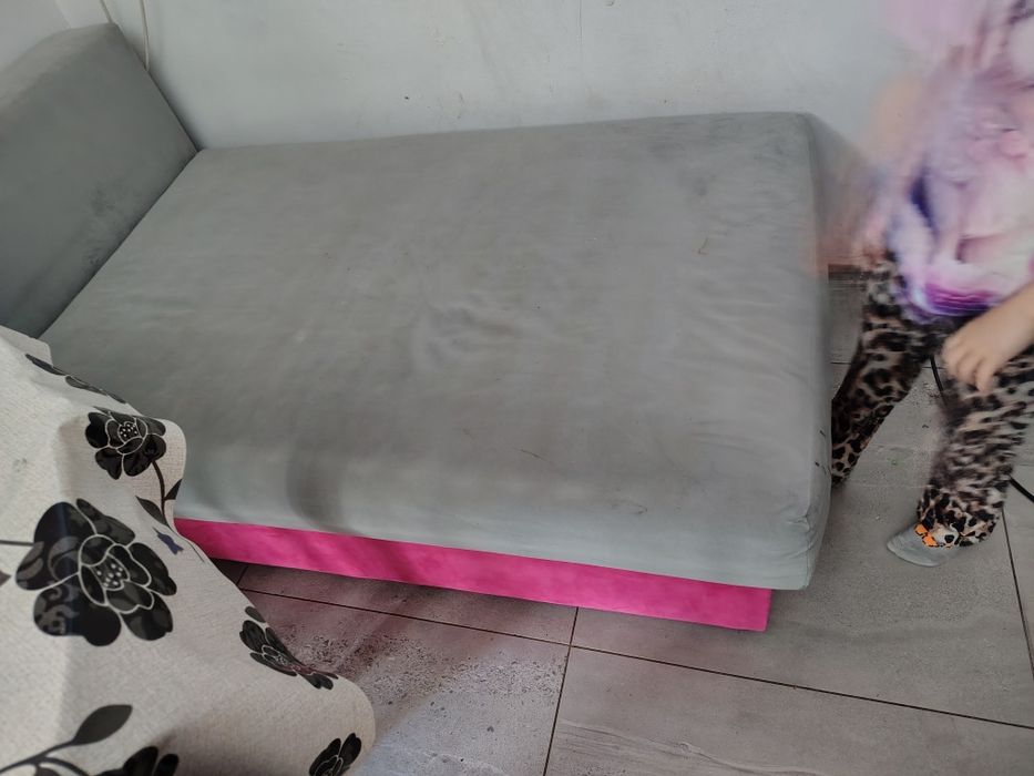 Oddam łóżko jedno osobowe