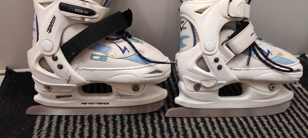 Łyżwy regulowane 30/33