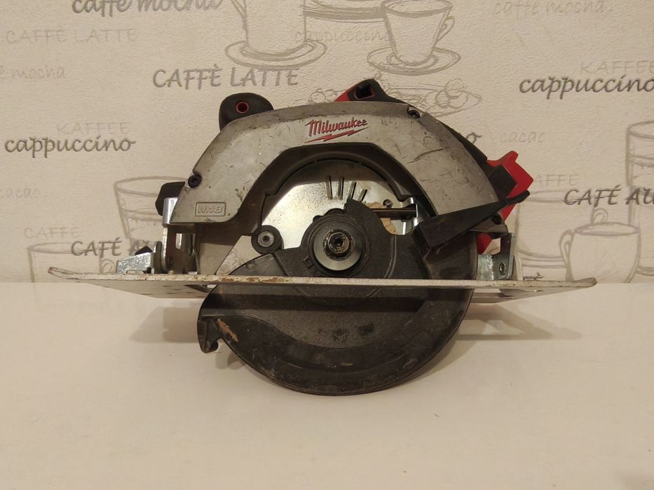 Piła Milwaukee HD 18 cs