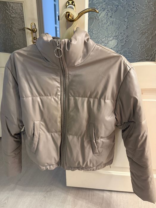 Продам куртку dilvin