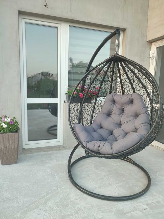 Подвесное кресло cо стойкой на 120 / на 150 кг. Крісло кокон