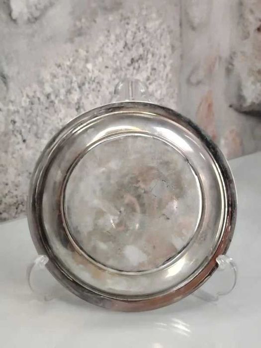 Prato decorativo em metal - D. Afonso III  ENVIO GRATIS
