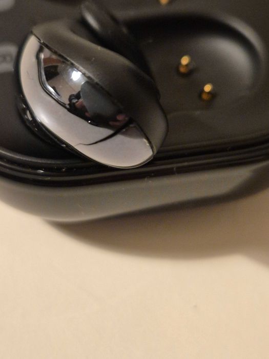 Auriculares Bluetooth True Wireless - Samsung Galaxy Buds Live