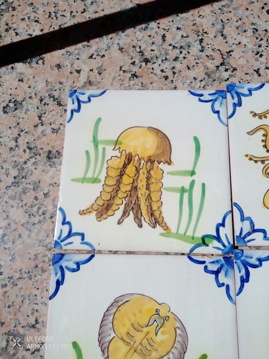 Azulejos viúva de Lamego 14x14 em excelente estado tenho mais de 100 peças