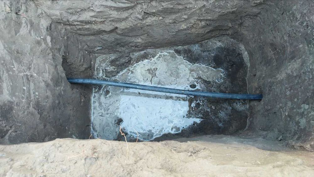 Монтаж Водопровода, Прокол грунта, Канализация, Врезка в трубу. Днепр ...