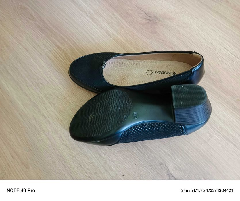 Buty damskie, czółenka