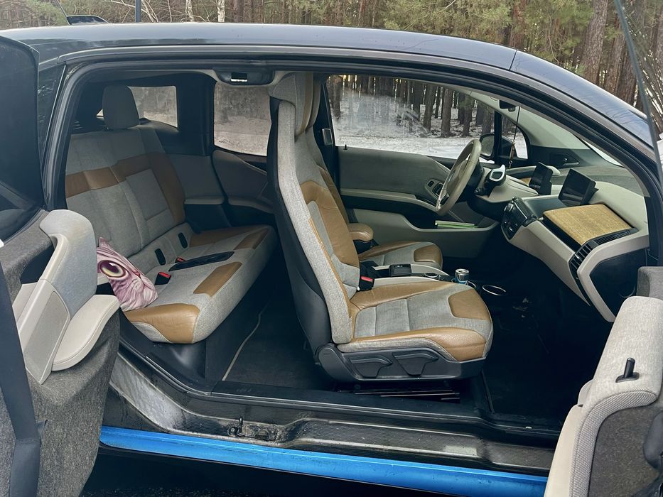 BMW i3 REX - електро + бензин = безлімітний пробіг!