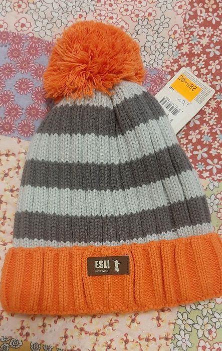 Зимняя теплая шапка 52р