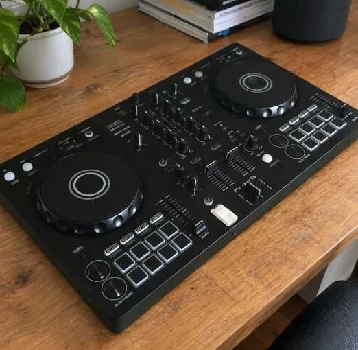 Pioneer DDJ-FLX4 kontroler DJ rekordbox