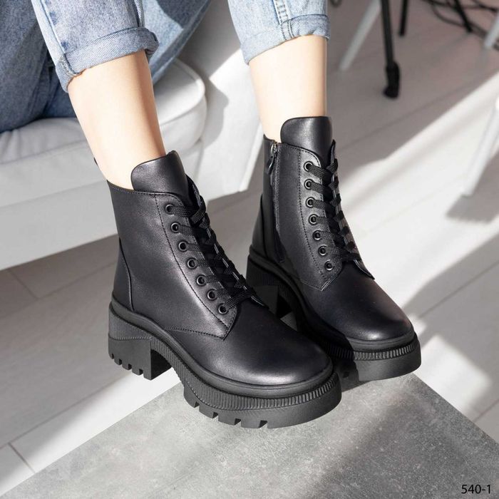 Стильные деми ботинки на байке (36-41) Новая обувь для девушек весна