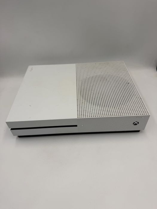Xbox One S 500Gb (Uszkodzone wejscie HDMI)