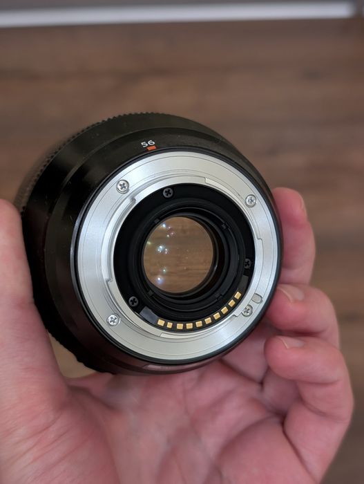 Об'єктив портретний Fujifilm XF 56mm F1.2 R WR як новий