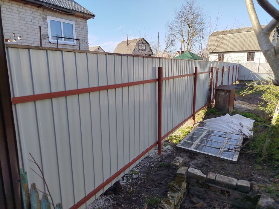 Установка паркану(забору)