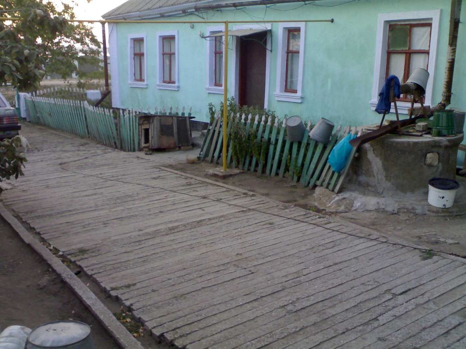 Продаю хату в селі Коблеве