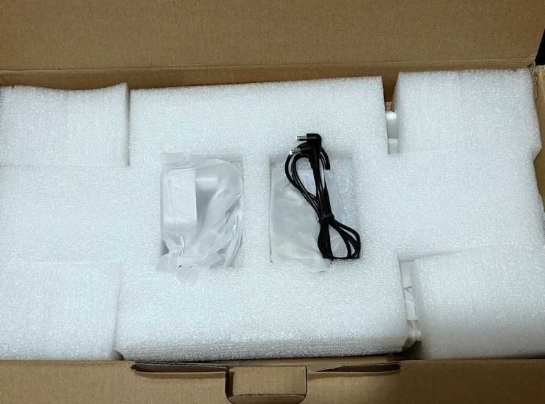 Inteligentna, automatyczna doniczka Robojet Gaia