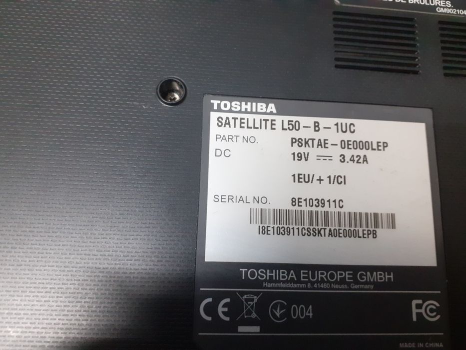 Toshiba L50-B-1UC