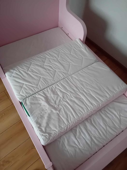 Łóżko dla dziewczynki Ikea