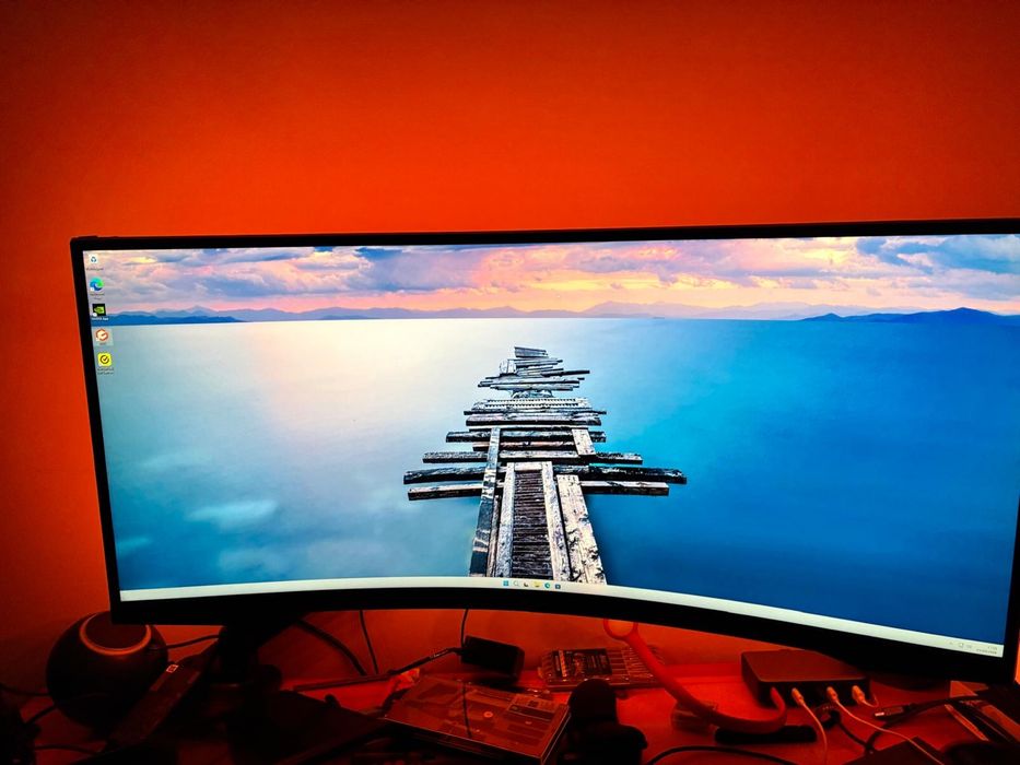 PC Gamer i5-14400F | RTX 3080 10GB | 32GB RAM + Monitor Samsung 34” Ultrawide