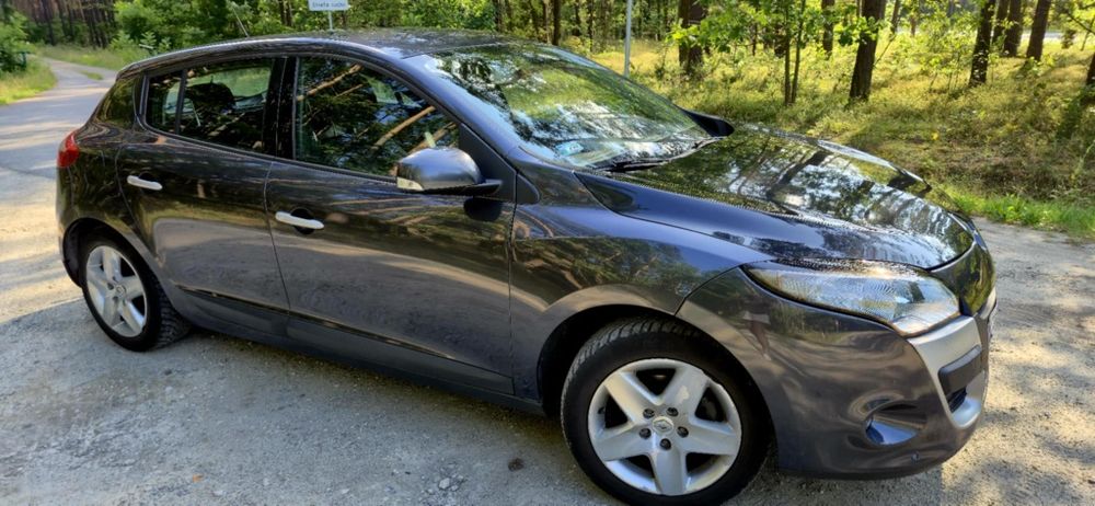 Renault Megane III 3 1.9 dCi 130KM 2010