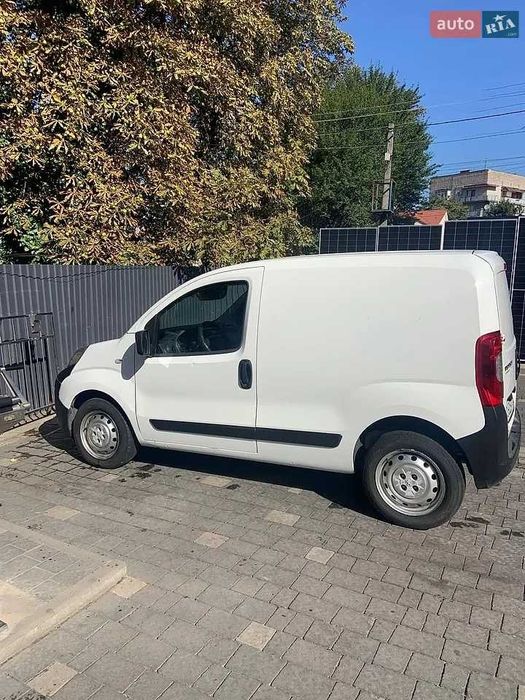 Продаю Пежо Біппер