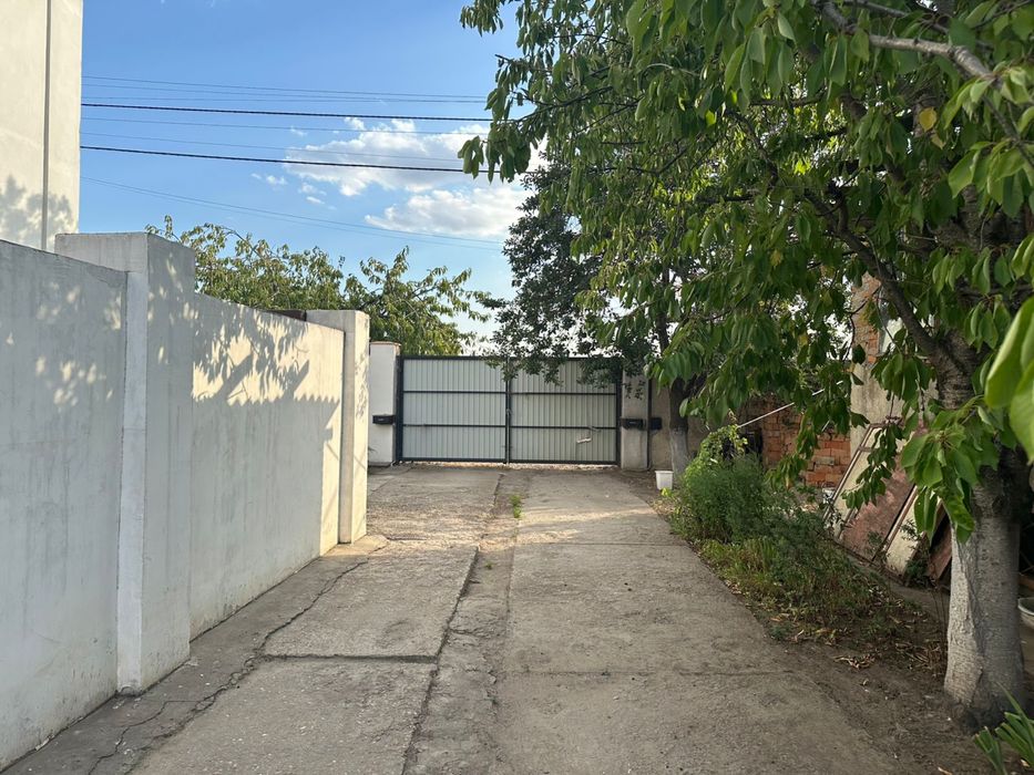 Продаж просторого будинку селище Полігон! 307 м² на ділянці 30 соток!!