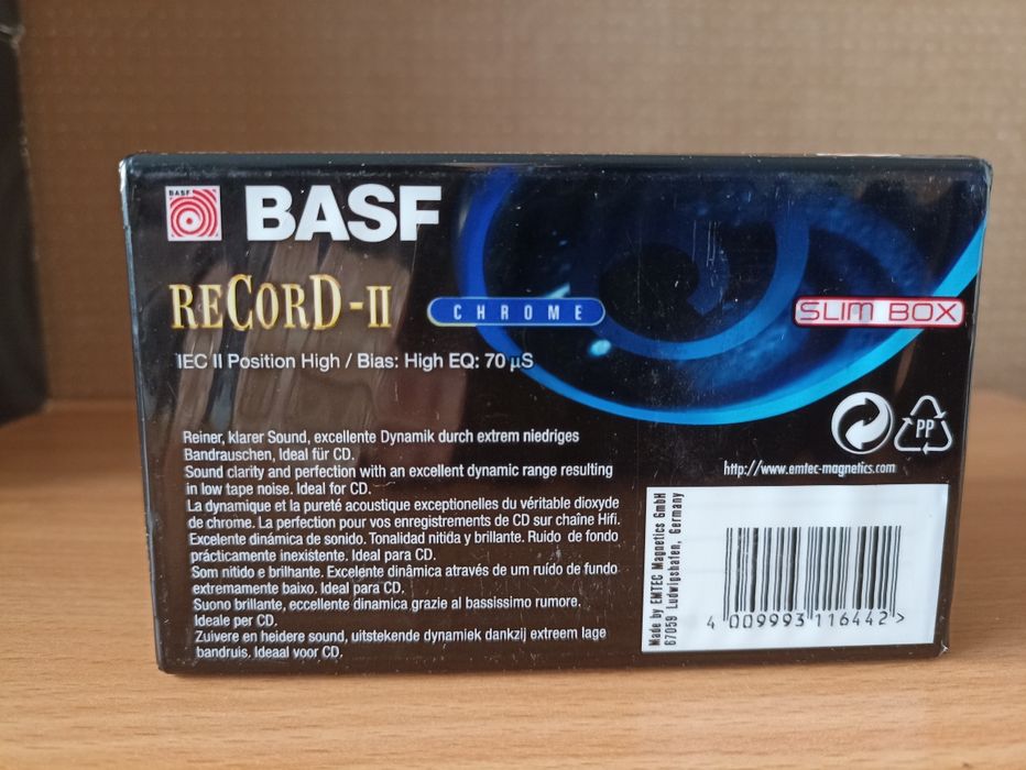 Cassetes BASF Record II seladas