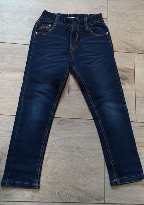 джинси на хлопця на зріст 122 /128