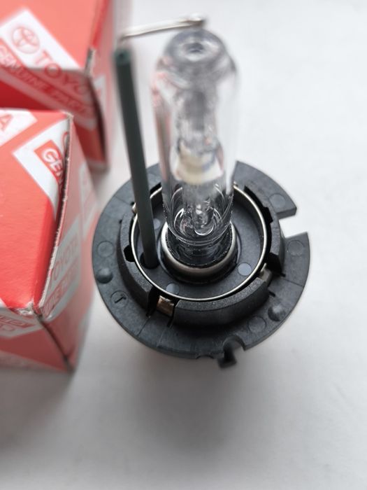 Xenon ksenon żarnik d4s Osram nowy