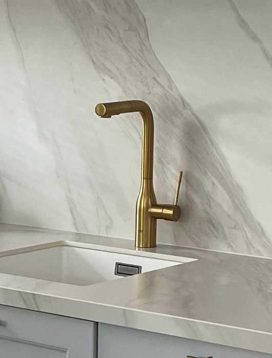 Bateria kuchenna Grohe, złota