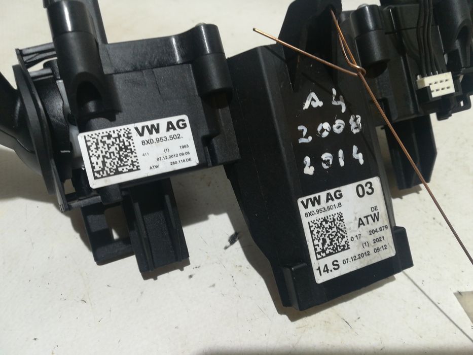 Conjunto / manetes de luzes e limpa vidros AUDI A4 (8K2, B8)